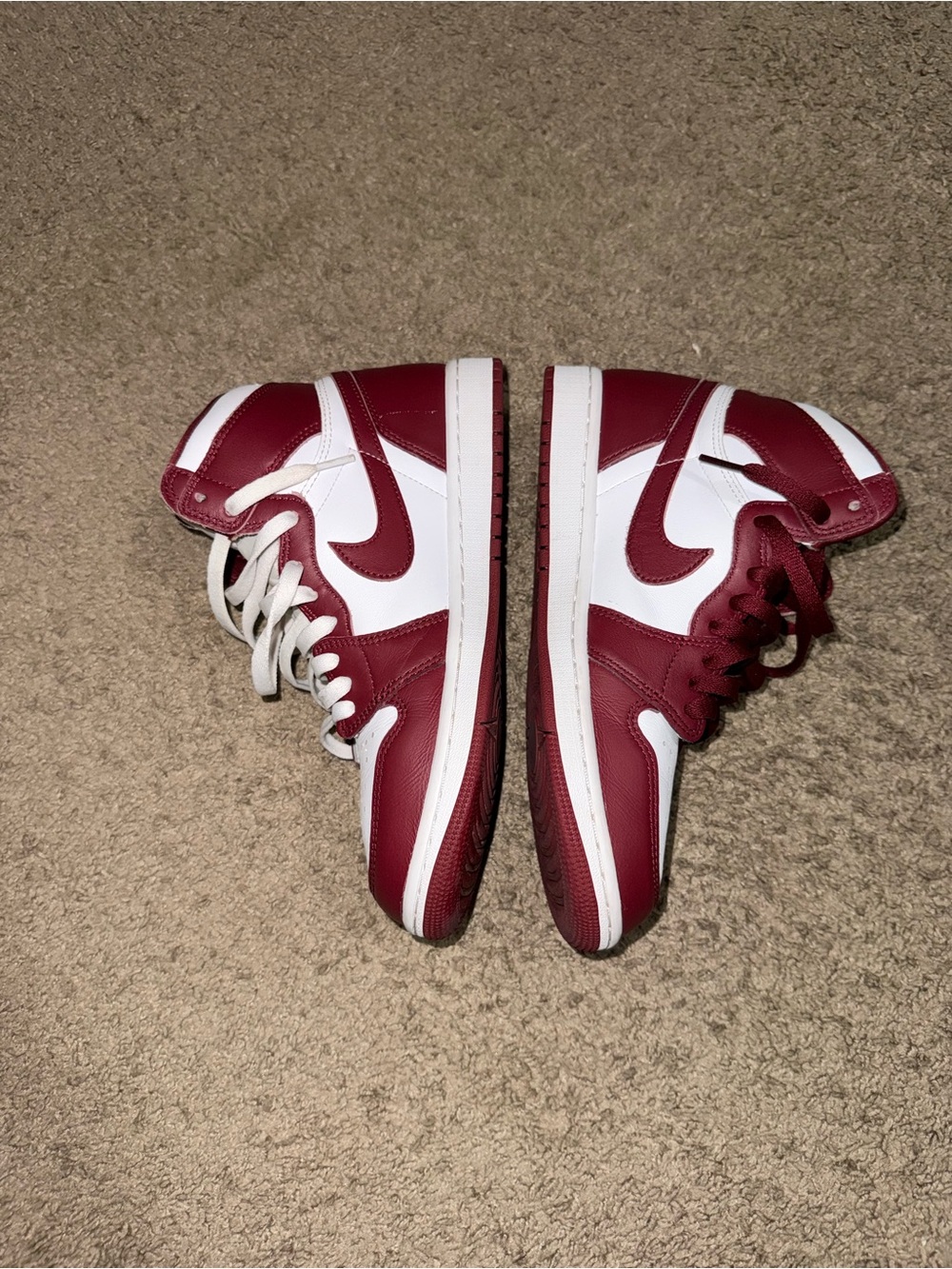 Jordan High-Top Sneakers in White and Burgundy - Picture 8 of 9